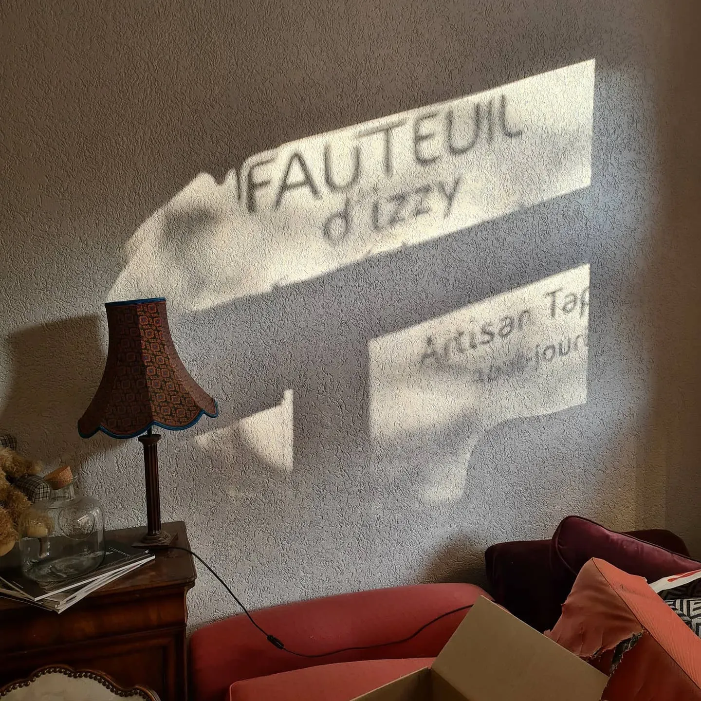 contactez fauteuil d izzy a salins les bains